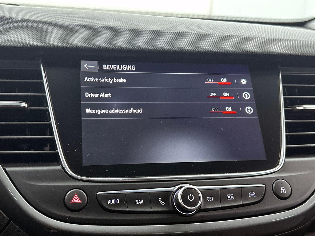 Opel Crossland (KHZ10P) met abonnement