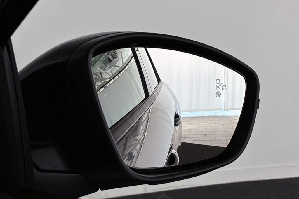 Peugeot 208 (HNT71F) met abonnement