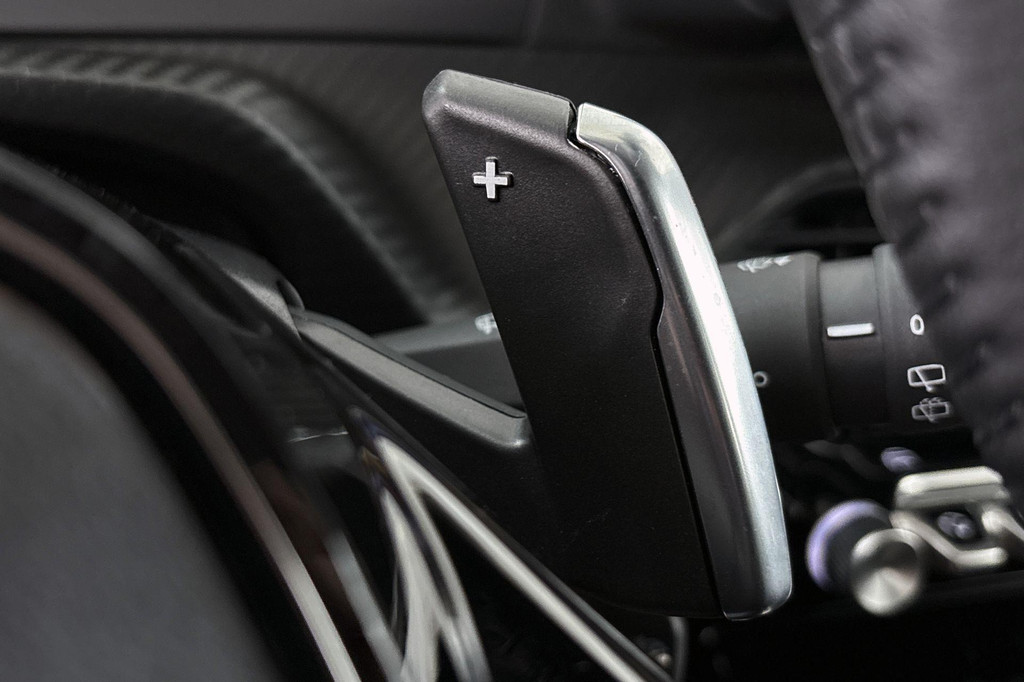 Peugeot 208 (HNT71F) met abonnement