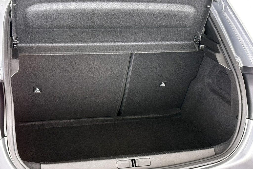 Peugeot 208 (HNT71F) met abonnement