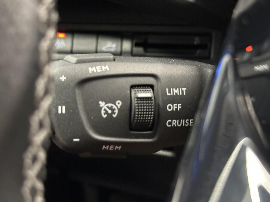 Peugeot 5008 (K371VH) met abonnement