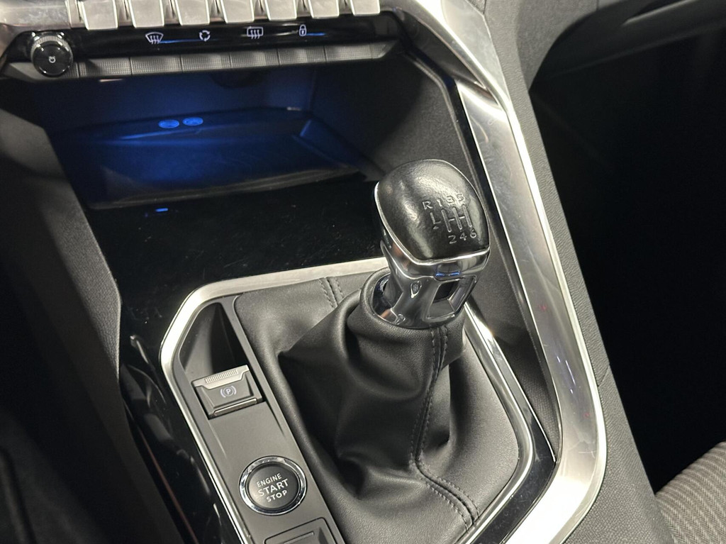 Peugeot 5008 (K371VH) met abonnement