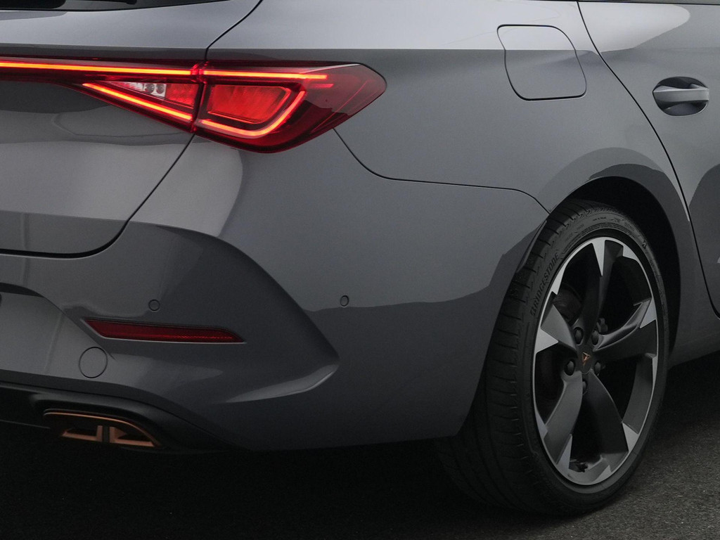 CUPRA Leon Sportstourer (KNF62V) met abonnement