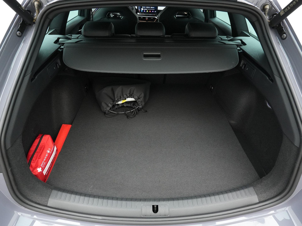 CUPRA Leon Sportstourer (KNF62V) met abonnement
