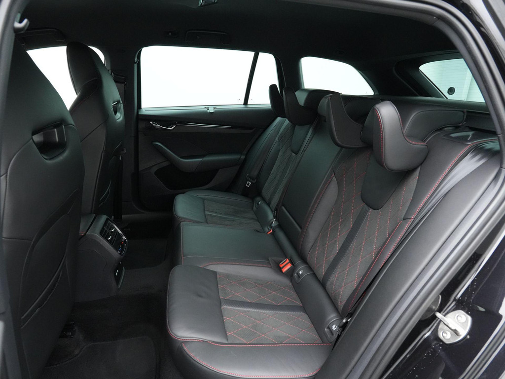 ŠKODA Octavia (KKL44K) met abonnement