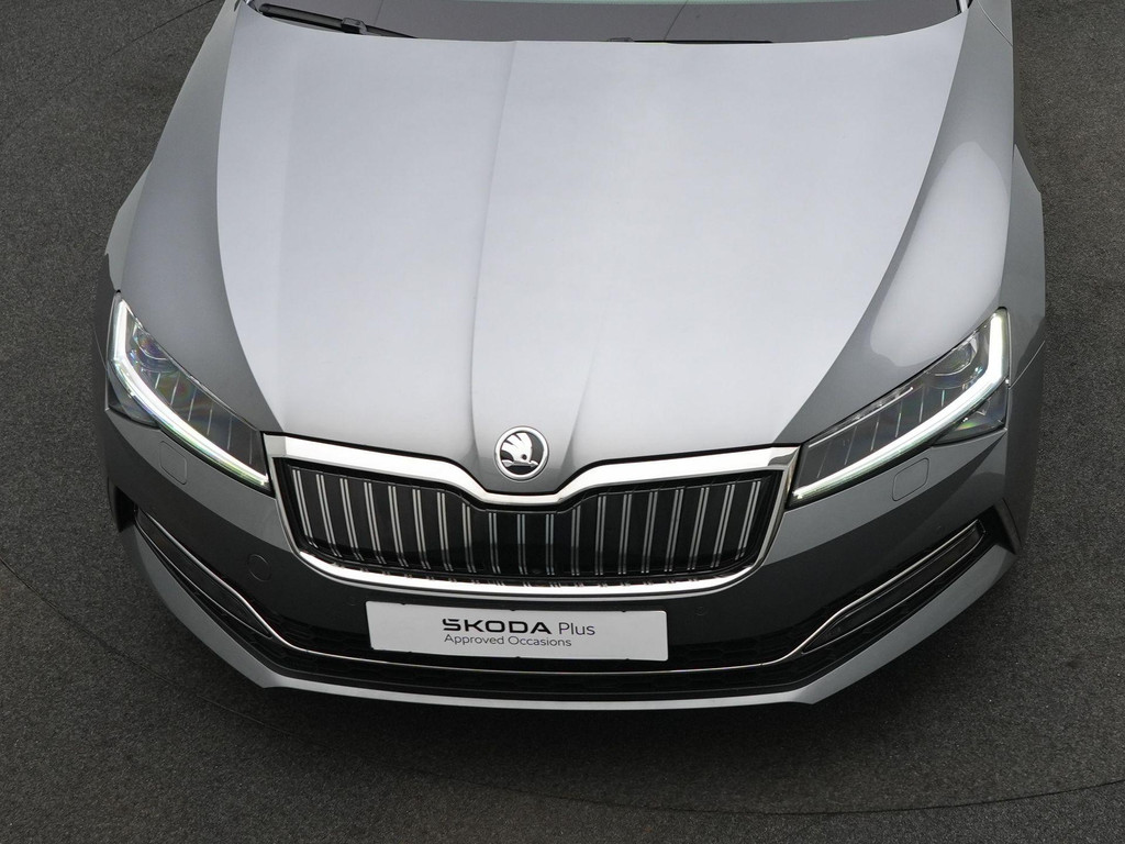 ŠKODA Superb (KLF53T) met abonnement