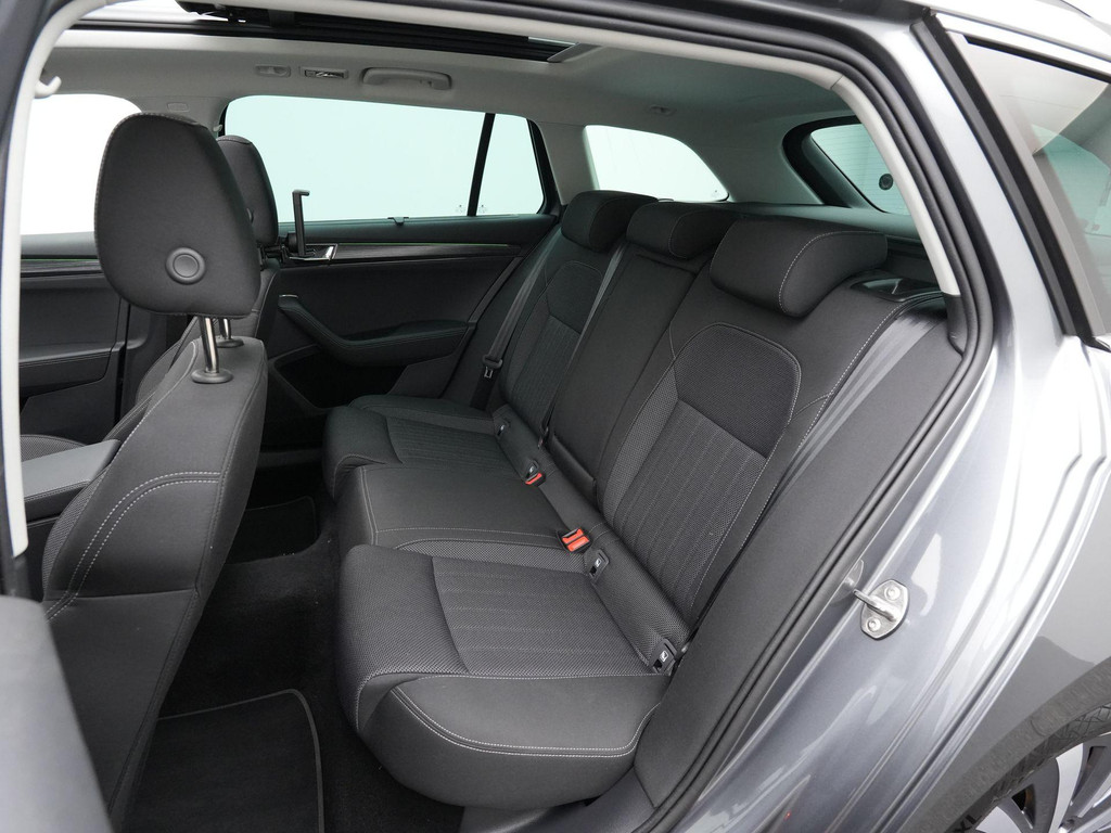 ŠKODA Superb (KLF53T) met abonnement