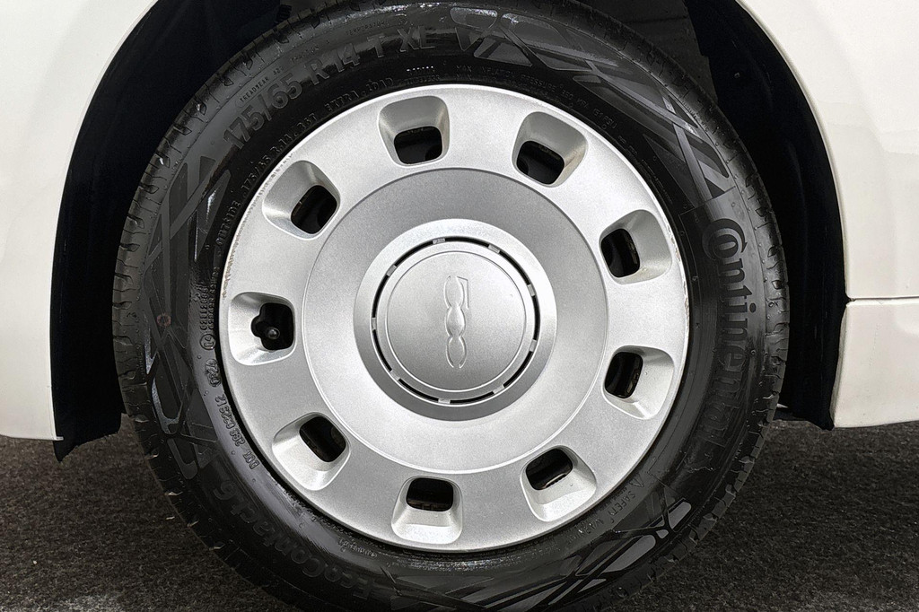 Fiat 500 (L869JN) met abonnement
