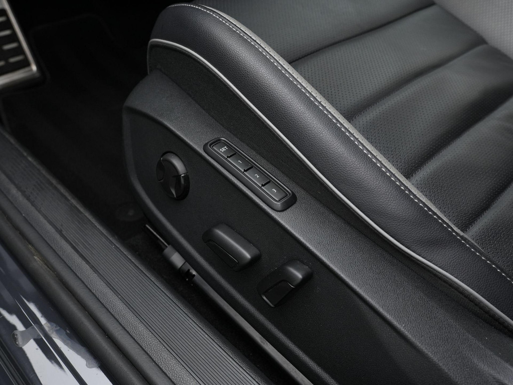 Volkswagen Golf GTE (KKL87N) met abonnement