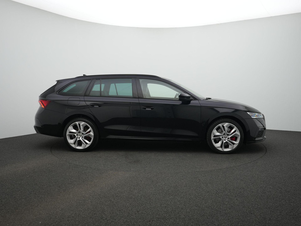 ŠKODA Octavia (KJS81V) met abonnement