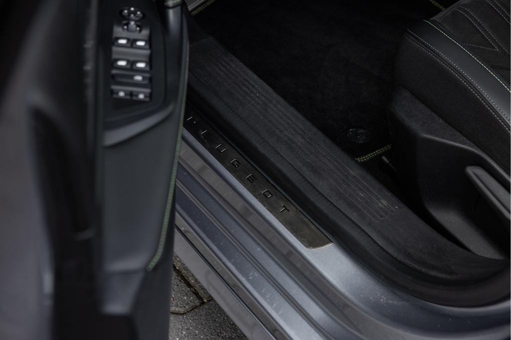Peugeot 308 (KHL39K) met abonnement