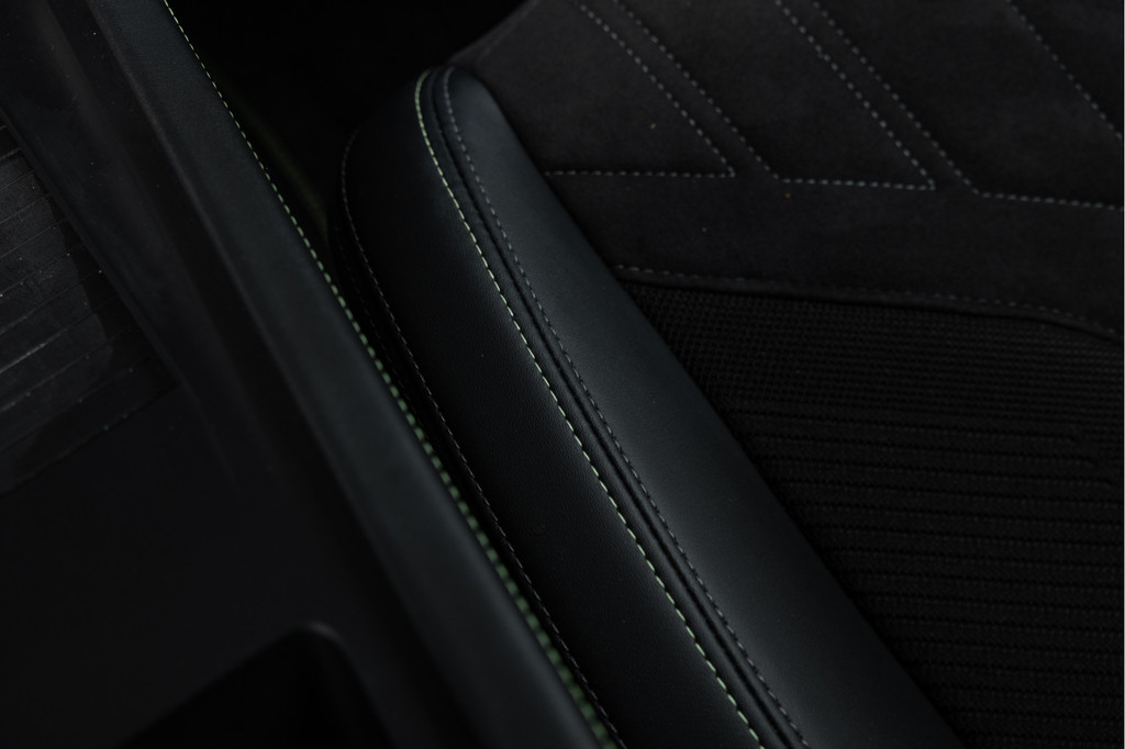 Peugeot 308 (KHL39K) met abonnement
