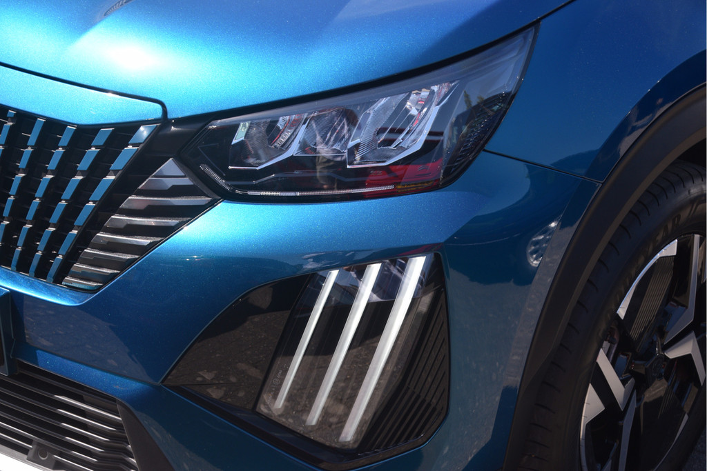 Peugeot 2008 (KLD45G) met abonnement