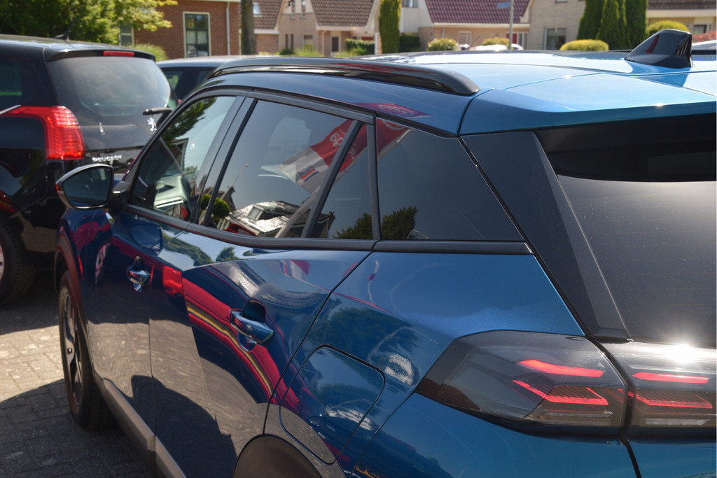 Peugeot 2008 (KLD45G) met abonnement