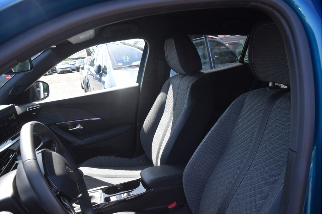 Peugeot 2008 (KLD45G) met abonnement