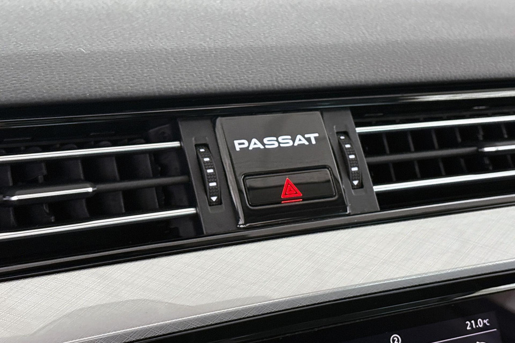 Volkswagen Passat (KKB08D) met abonnement
