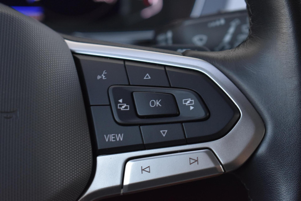 Volkswagen Passat (R051HH) met abonnement