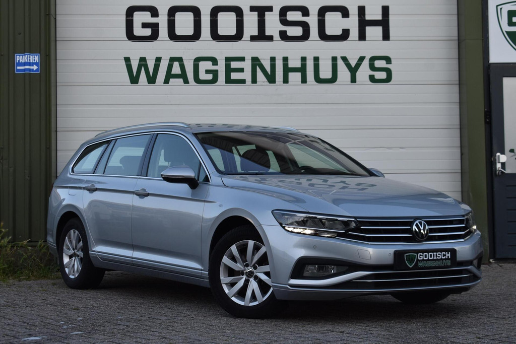 Volkswagen Passat (R051HH) met abonnement