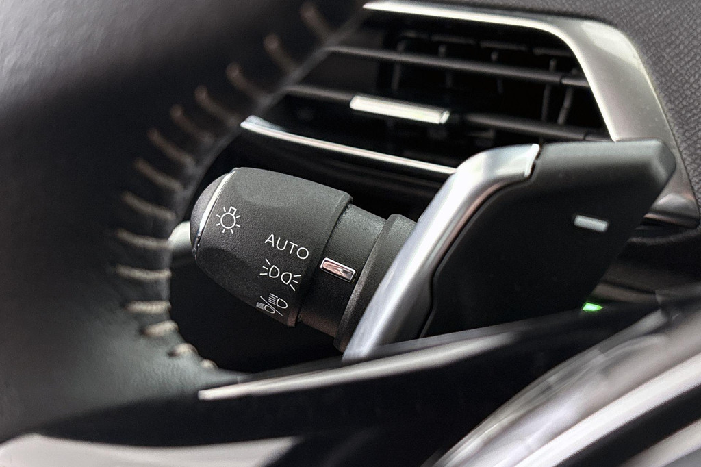 Peugeot 3008 (KLB88P) met abonnement