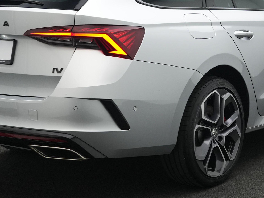 ŠKODA Octavia (KNJ58S) met abonnement