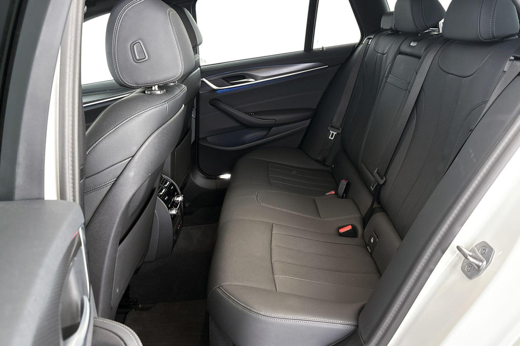 BMW 5 Serie touring (KNF61V) met abonnement