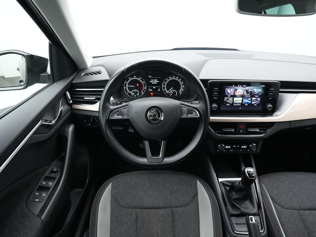 ŠKODA Kamiq (S633PX) met abonnement