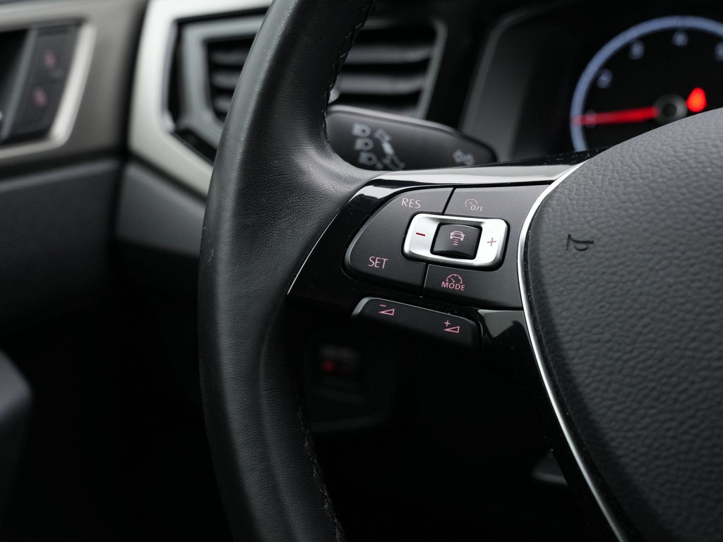 Volkswagen Polo (L068NZ) met abonnement