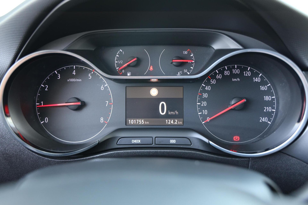 Opel Crossland (L763PP) met abonnement