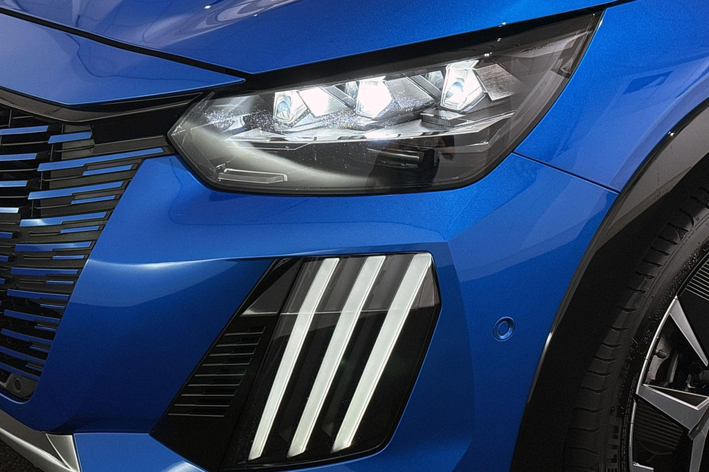Peugeot 208 (HHX84F) met abonnement