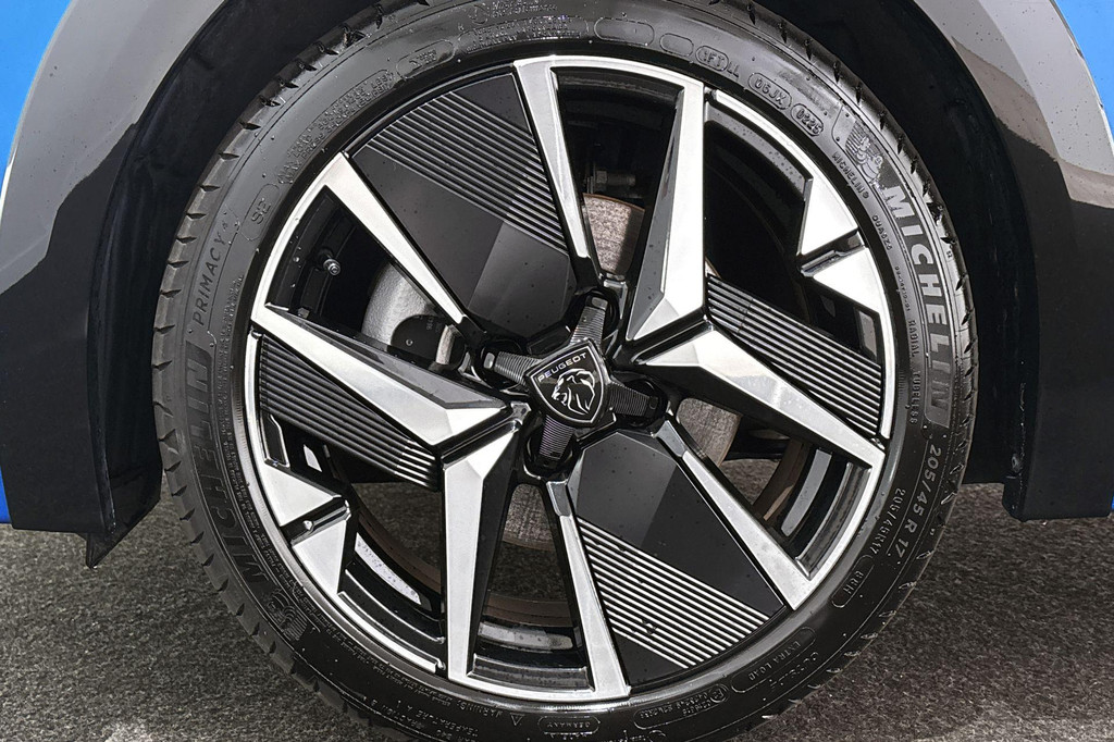 Peugeot 208 (HHX84F) met abonnement