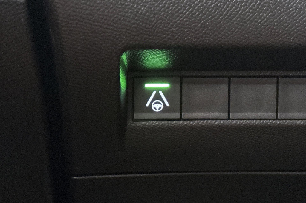 Peugeot 208 (HHX84F) met abonnement