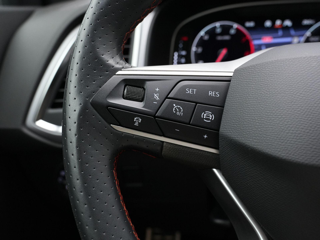Seat Ateca (R881ZX) met abonnement