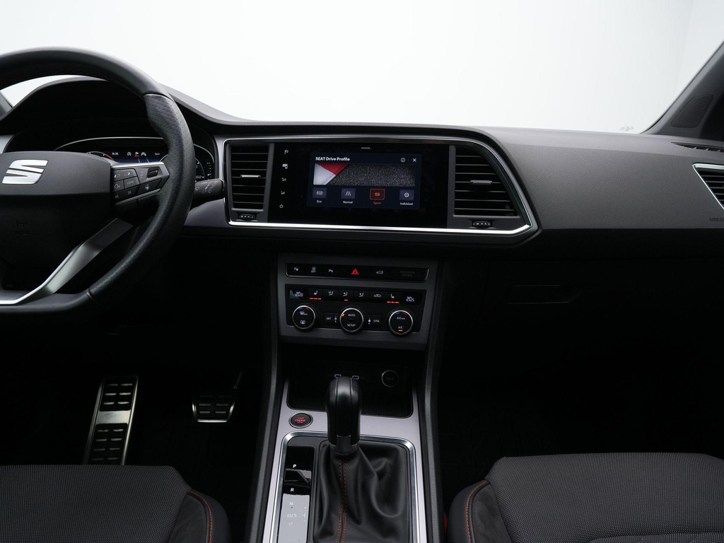 Seat Ateca (R881ZX) met abonnement