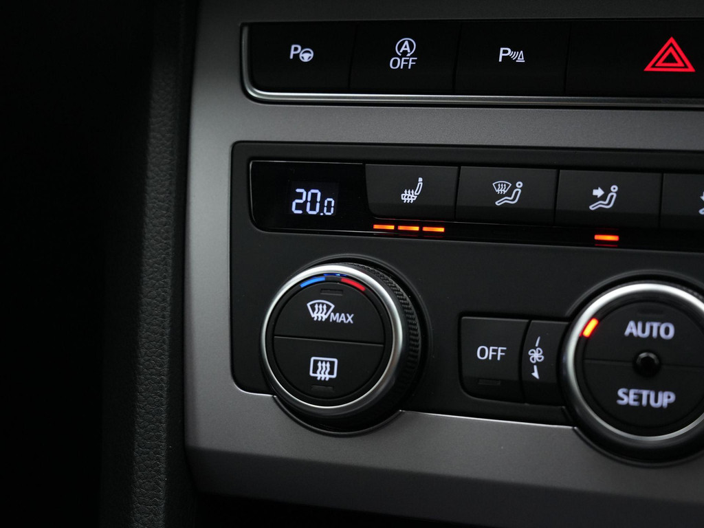 Seat Ateca (R881ZX) met abonnement