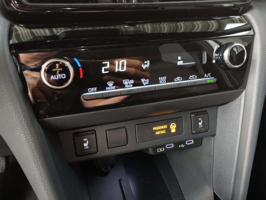 Toyota Yaris Cross (KJS44Z) met abonnement