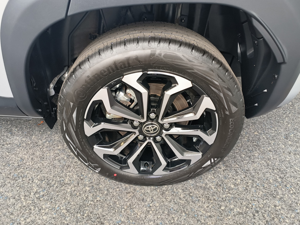 Toyota Yaris Cross (KJS44Z) met abonnement
