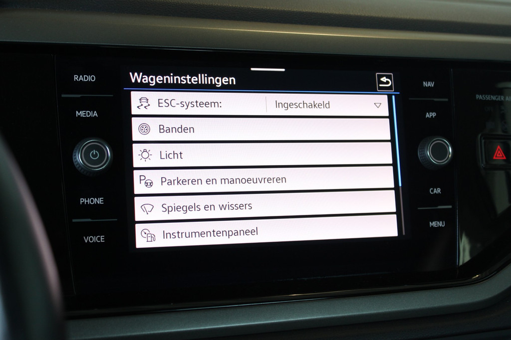 Volkswagen Polo (L947DD) met abonnement