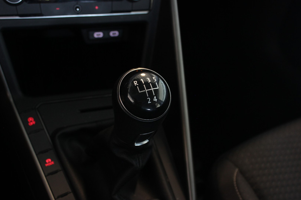 Volkswagen Polo (L947DD) met abonnement