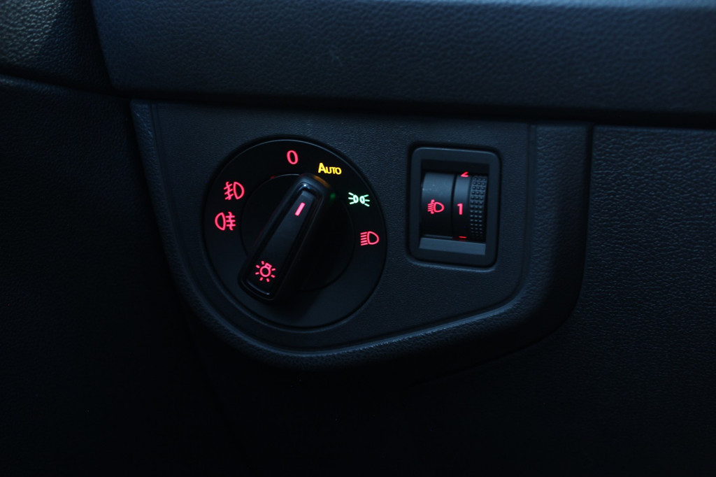 Volkswagen Polo (L947DD) met abonnement