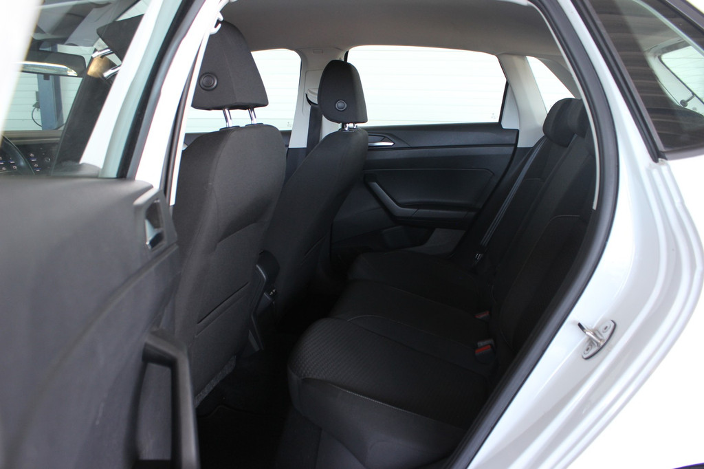 Volkswagen Polo (L947DD) met abonnement