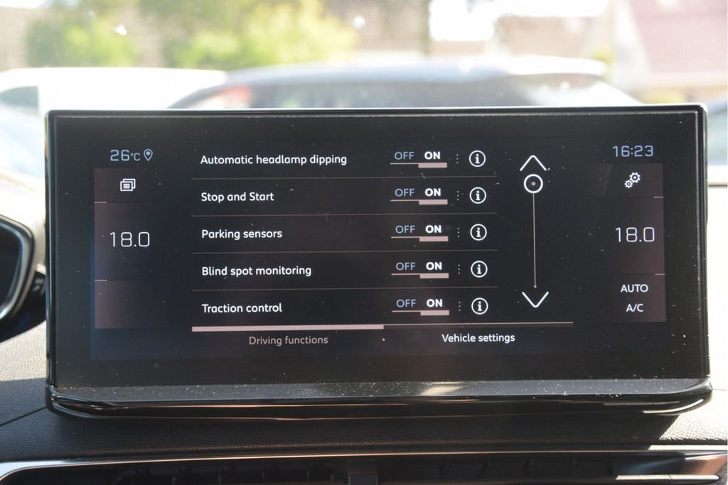 Peugeot 3008 (KLN67Z) met abonnement
