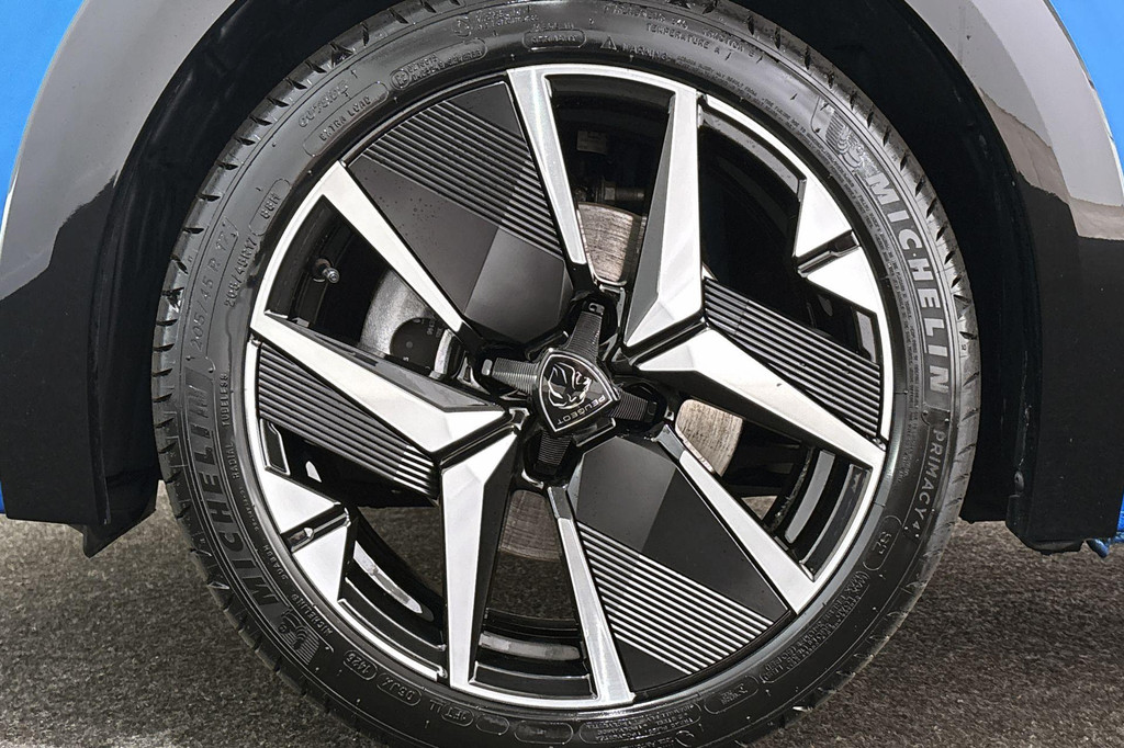 Peugeot 208 (HGF47G) met abonnement