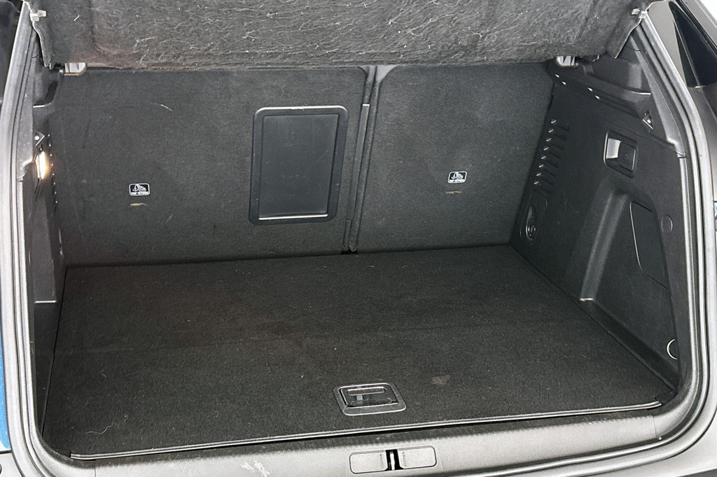 Peugeot 3008 (K879ZX) met abonnement