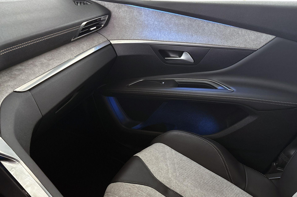 Peugeot 3008 (K879ZX) met abonnement