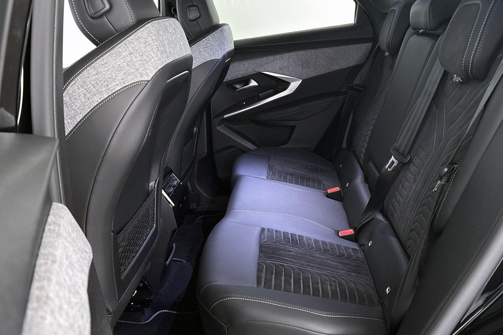 Peugeot 3008 (KLS83K) met abonnement