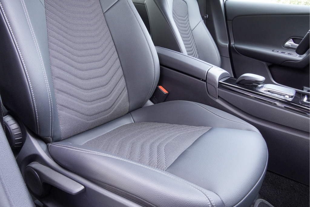 Mercedes-Benz A-Klasse (R531GN) met abonnement