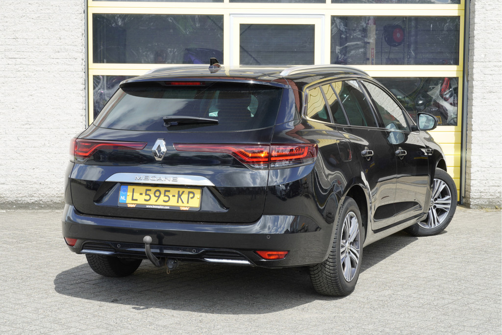 Renault MEGANE Estate (L595KP) met abonnement