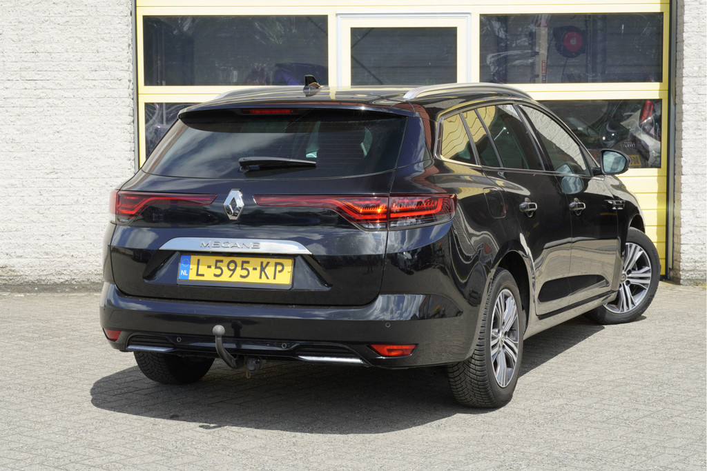 Renault MEGANE Estate (L595KP) met abonnement