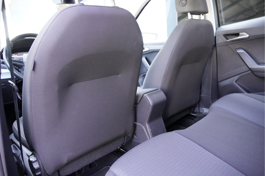 Seat Arona (S942FV) met abonnement