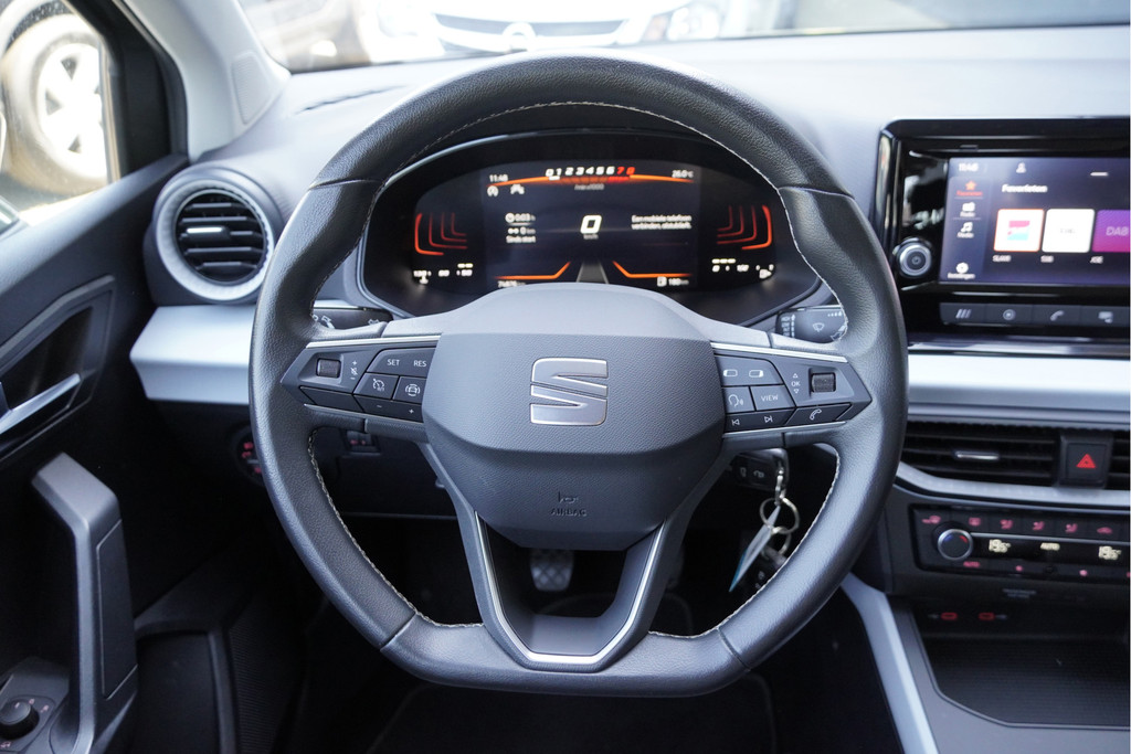 Seat Arona (S942FV) met abonnement